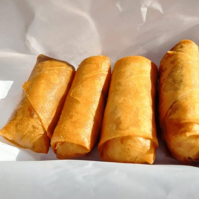 Lumpia / Vegetable Egg Roll (4).